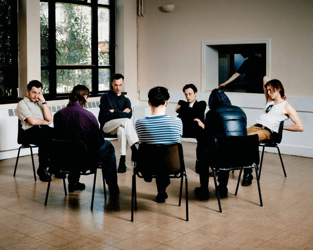 REVIEW: LEGSS –&nbsp;Gloss