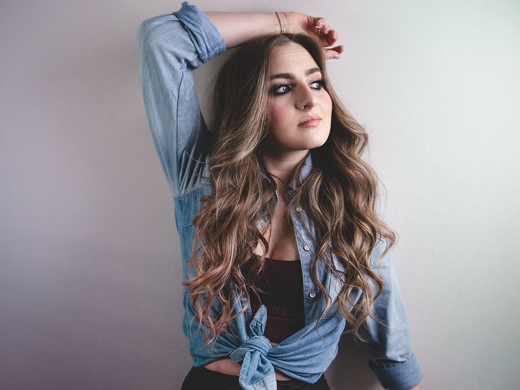 Gimme a Break, Katy Hurt. Exclusive Interview & Album&nbsp;Review