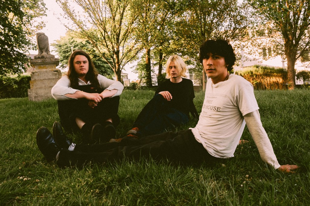 thistle. – ‘wishing coin’ + it’s nice to see you, stranger EP&nbsp;Preview