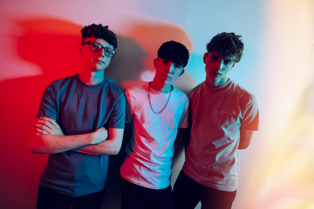 REVIEW: Modern Nostalgia,&nbsp;Revivalry